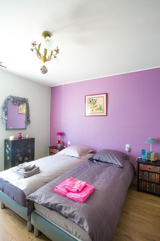 La Petite Maison Pres De L'Eglise Meillac Zimmer foto